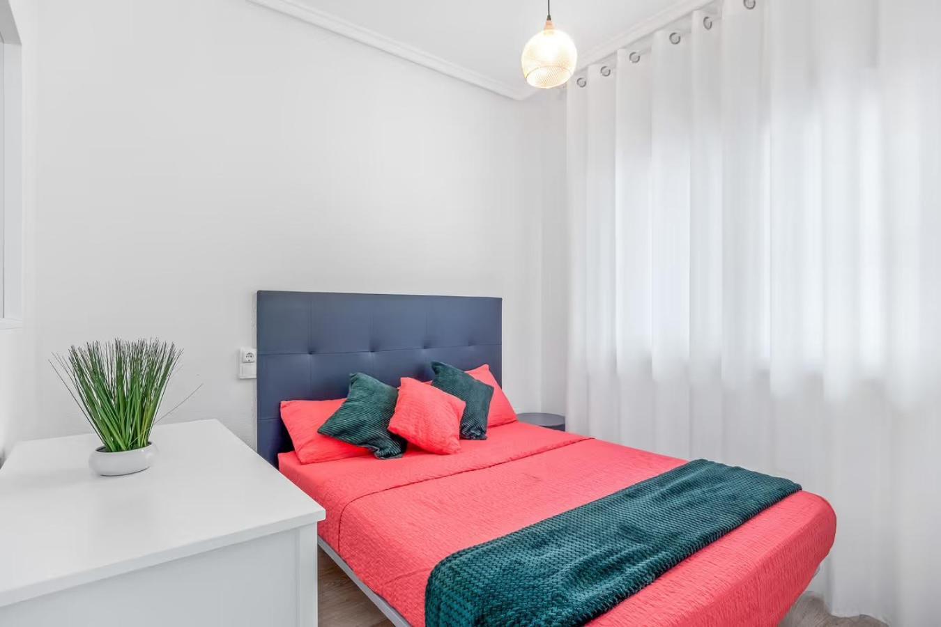 Apartamento Estefany A 100 M De Playa Torrevieja Eksteriør bilde
